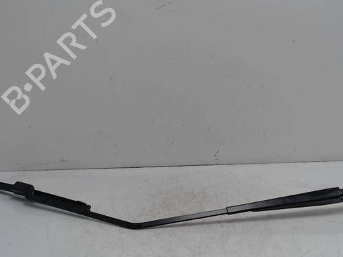 front-windshield-wiper-arm-renault-captur-ii-hf_-2020-36741124 main image