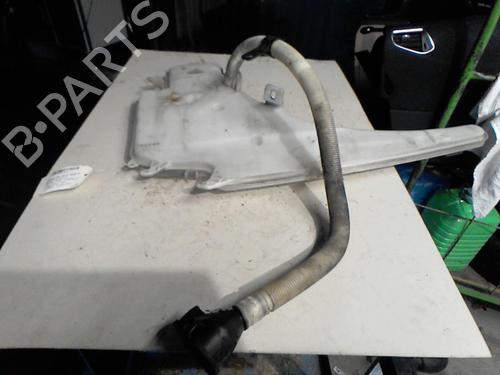 windscreen-washer-tank-bmw-1-e87-2003-2004-2005-2006-2007-2008-2009-2010-2011-2012-2013-36740395 main image