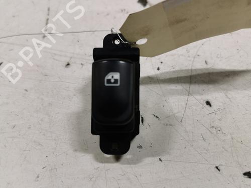 Used Right front window switch Right front window switch HYUNDAI i20 I (PB, PBT) 1.4 CRDi (75 hp) 36707769 36707769