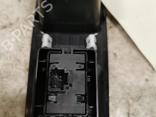 right-front-window-switch-renault-master-iv-van-f8__-2024-36711056 main image