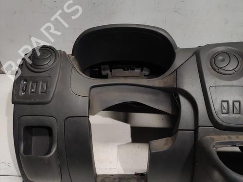 Instrumentbord Instrumentbord NISSAN NV400 Van (X62, X62B) [2011-2026] 36706691 36706691
