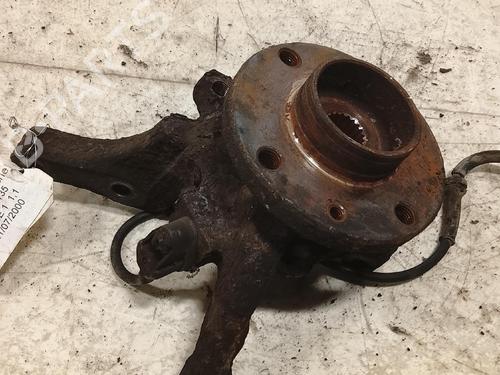 Used Left front steering knuckle Left front steering knuckle RENAULT CLIO II (BB_, CB_) 1.2 (BB0A, BB0F, BB10, BB1K, BB28, BB2D, BB2H, CB0A,... (58 hp) 40254213 40254213