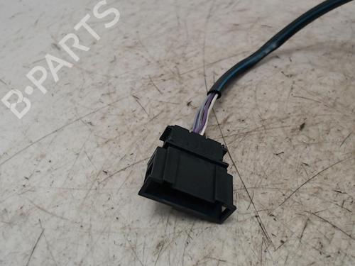 Used Right mirror Right mirror VW BORA I (1J2) 1.9 TDI (130 hp) 36746070 36746070
