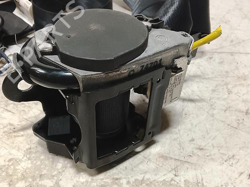 Used Front right seatbelt Front right seatbelt MITSUBISHI ASX (GA_W_) 1.8 DI-D 4WD (GA6W) (150 hp) 39663676 39663676