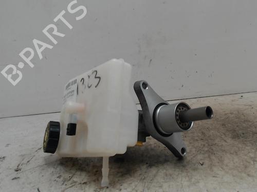 Used Brake master cylinder Brake master cylinder RENAULT MASTER III Platform/Chassis (EV, HV, UV) 2.3 dCi 150 FWD (EV0F, HV0F, UV0F, EV03, HV03, UV03) (150 hp) 36745050 36745050