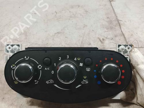 climate-control-dacia-duster-hs_-2010-2011-2012-2013-2014-2015-2016-2017-2018-36714606 main image