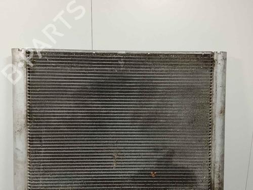 Used Water radiator Water radiator 37734085 37734085