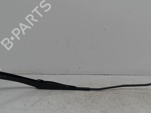 front-windshield-wiper-arm-dacia-sandero-ii-2012-36737416 main image