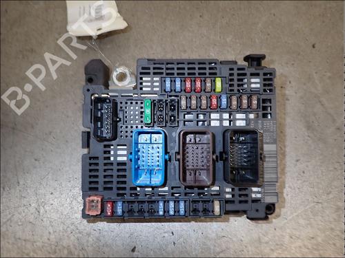 fuse-box-citroen-c4-picasso-ii-2013-34014182 main image