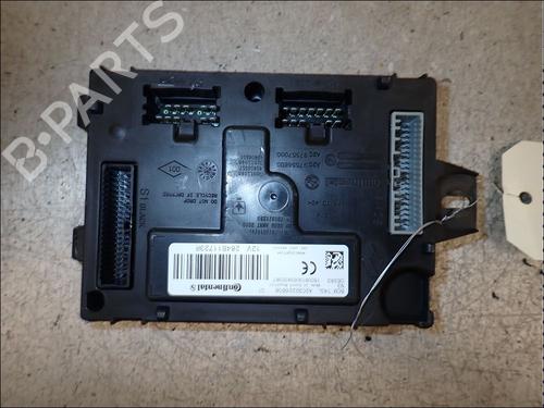Used Fuse box Fuse box RENAULT CLIO IV (BH_) 1.2 16V (73 hp) 34017300 34017300
