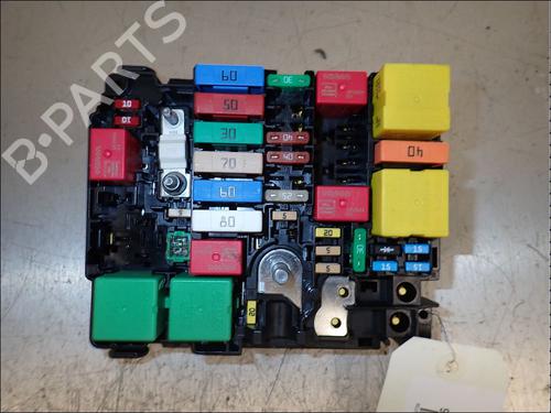 fuse-box-citroen-c3-iii-sx-2016-34011640 main image