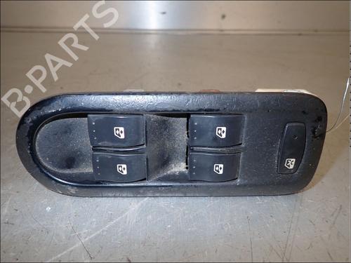 left-front-window-switch-renault-scenic-ii-jm01_-2003-2004-2005-2006-2007-2008-2009-2010-34017801 main image
