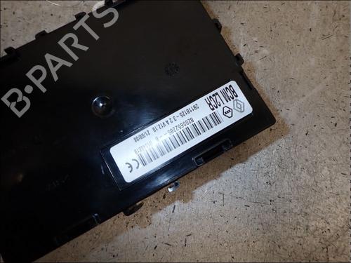 Fuse box RENAULT CLIO III (BR0/1, CR0/1) 1.2 16V (BR0P, CR0P) | BP34013323E1 - Image 3