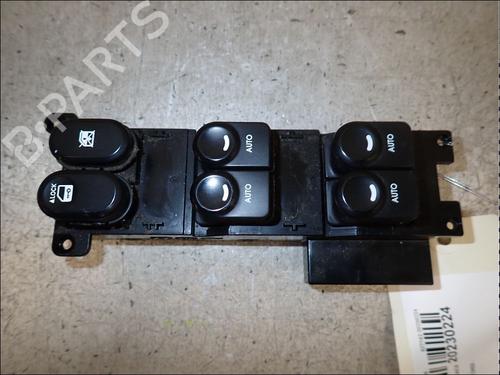left-front-window-switch-hyundai-i30-fd-2007-2008-2009-2010-2011-2012-34012497 main image