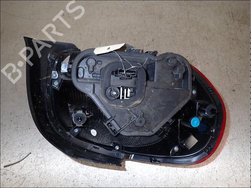 Right taillight CITROËN C3 III (SX) 1.2 PureTech 82 | BP34016190C35 - Image 2