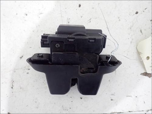 tailgate-lock-renault-laguna-ii-bg01_-2001-2002-2003-2004-2005-2006-2007-34023179 main image