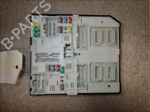 Used Fuse box Fuse box RENAULT SCÉNIC III (JZ0/1_) 1.2 TCe (116 hp) 34015260 34015260