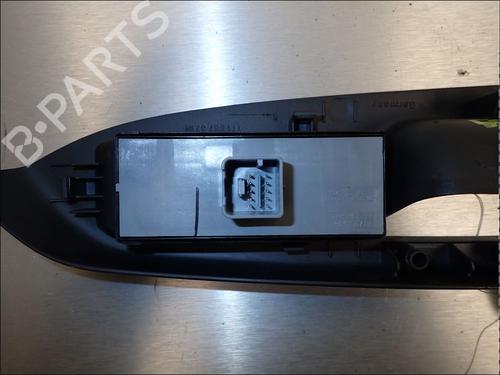 Left front window switch VW TOURAN (1T1, 1T2) 2.0 TDI 16V | BP34025411I27 - Image 4