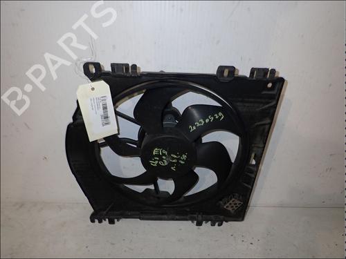 Used Radiator fan Radiator fan RENAULT CLIO III (BR0/1, CR0/1) 1.6 16V (BR05, BR0B, BR0Y, BR15, BR1J, BR1M, BR1Y, CR0B,... (112 hp) 34017067 34017067