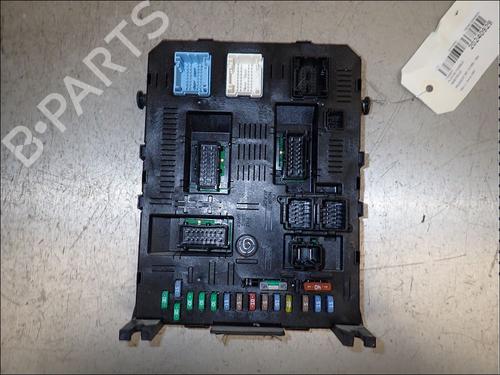 fuse-box-peugeot-307-3ac-2000-2001-2002-2003-2004-2005-2006-2007-2008-2009-2010-2011-2012-34030802 main image