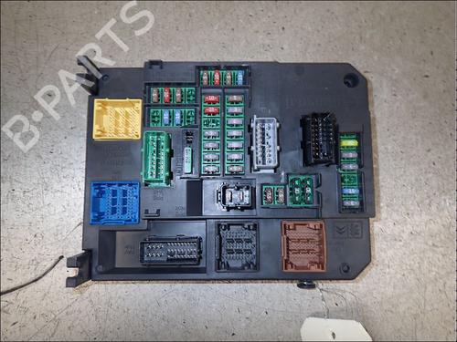 fuse-box-citroen-c4-ii-nc_-2009-34017147 main image