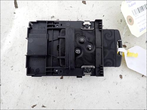 Used Card reader Card reader RENAULT FLUENCE (L3_) 1.5 dCi (L30B) (106 hp) 34024523 34024523