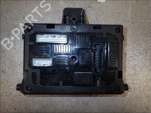 Used Fuse box Fuse box RENAULT CLIO III (BR0/1, CR0/1) 1.5 dCi (C/BR0G, C/BR1G) (68 hp) 34012053 34012053