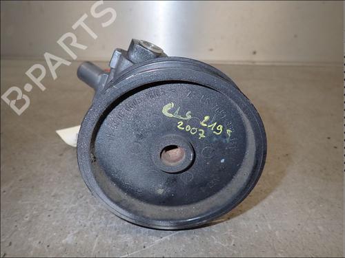 Used Steering pump Steering pump MERCEDES-BENZ CLS (C219) CLS 320 CDI (219.322) (224 hp) 34035726 34035726