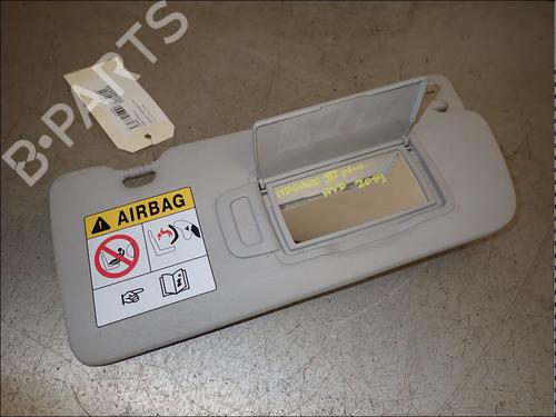 right-sun-visor-renault-megane-iv-hatchback-b9amn_-2015-34021748 main image