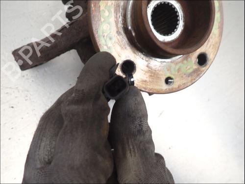 Right front steering knuckle RENAULT TWINGO II (CN0_) 1.5 dCi (CN0E) | BP40212562M26 - Image 3
