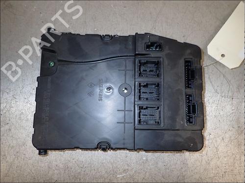 Used Fuse box Fuse box RENAULT MEGANE II (BM0/1_, CM0/1_) 1.4 16V (BM0B, CM0B) (98 hp) 34031121 34031121