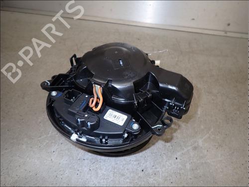Used Heater blower motor Heater blower motor BMW 3 Touring (F31) 318 d (143 hp) 34036729 34036729