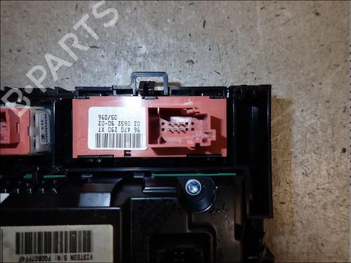 Climate control PEUGEOT 407 (6D_) 2.0 HDi 135 (6DRHRH, 6DRHRE, 6DRHRG, 6DRHRJ) | BP34029507I5 - Image 6