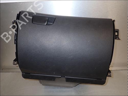 Used Glove box Glove box 34028417 34028417