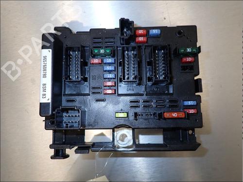 fuse-box-peugeot-206-2l_-2m_-2009-2010-2011-2012-2013-34013408 main image
