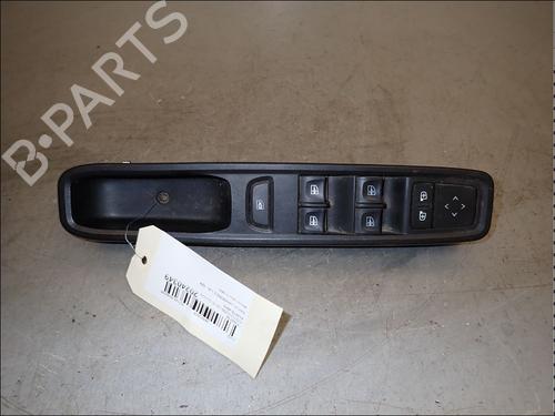 Used Left front window switch Left front window switch 34032346 34032346