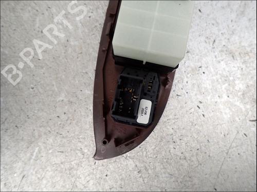 Left front window switch SUZUKI GRAND VITARA II (JT, TE, TD) 1.9 DDiS All-wheel Drive (JT419, TD44, JB419WD, JB419XD,... | BP36832222I27 - Image 3