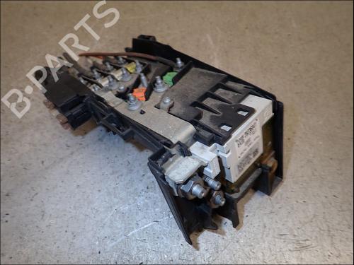 electronic-module-peugeot-3008-i-mpv-0u_-2009-2010-2011-2012-2013-2014-2015-2016-2017-37507495 main image