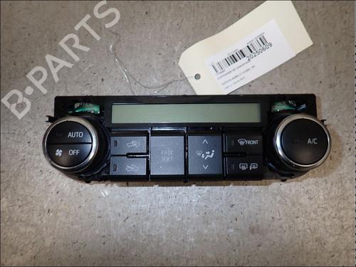 climate-control-toyota-auris-estate-_e18_-2013-2014-2015-2016-2017-2018-34019958 main image