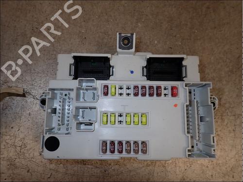 Used Fuse box Fuse box FIAT 500L (351_, 352_) 1.6 D Multijet (199LYD1B) (105 hp) 34017291 34017291