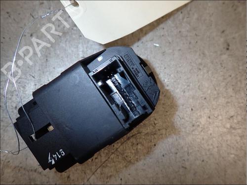 Left front window switch PEUGEOT 206 Hatchback (2A/C) 1.9 D | BP34035696I27 - Image 3
