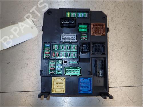 Used Fuse box Fuse box DS DS 5 (KF_) 2.0 BlueHDi 180 (180 hp) 34012012 34012012