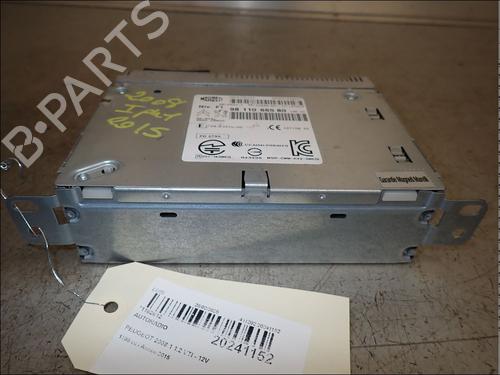 radio-peugeot-2008-i-cu_-2013-34032728 main image