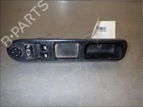 Used Left front window switch Left front window switch PEUGEOT 307 (3A/C) 1.6 HDi (90 hp) 34030813 34030813