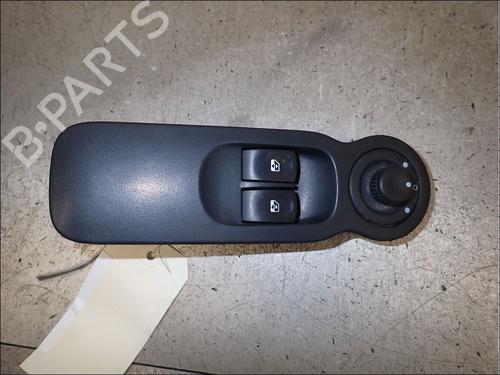Used Left front window switch Left front window switch RENAULT MODUS / GRAND MODUS (F/JP0_) 1.5 dCi 90 (88 hp) 34035244 34035244