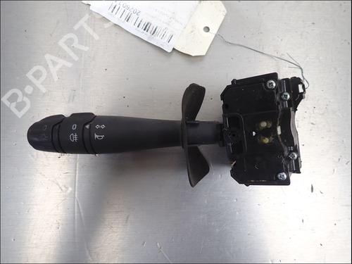 Used Headlight switch Headlight switch RENAULT CLIO II (BB_, CB_) 1.2 (BB0A, BB0F, BB10, BB1K, BB28, BB2D, BB2H, CB0A,... (58 hp) 39683886 39683886