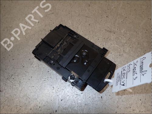 Used Card reader Card reader RENAULT GRAND SCÉNIC III (JZ0/1_) 1.6 dCi (JZ00, JZ12) (130 hp) 34028949 34028949