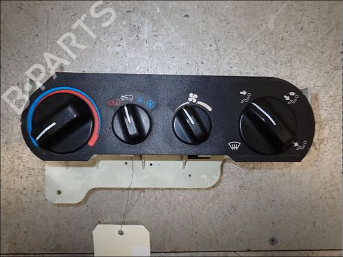 Used Climate control Climate control 34034820 34034820
