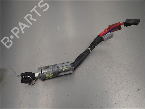 Used Ignition barrel Ignition barrel PEUGEOT 106 II (1A_, 1C_) 1.0 i (50 hp) 39972542 39972542