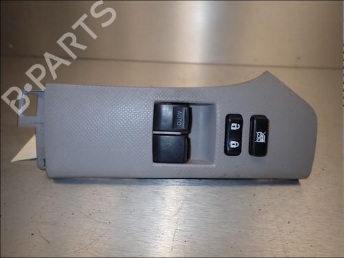 Used Left front window switch Left front window switch TOYOTA YARIS (_P9_) 1.0 VVT-i (KSP90_, KSP90R) (69 hp) 34017025 34017025